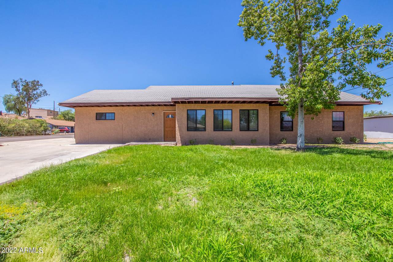 173 Cucuracha Street - Photo 1