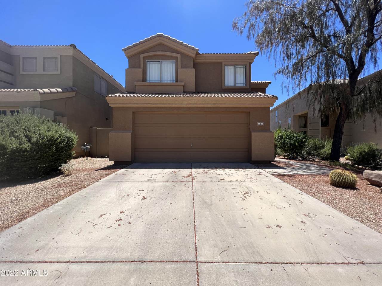 4941 Roberta Drive - Photo 1