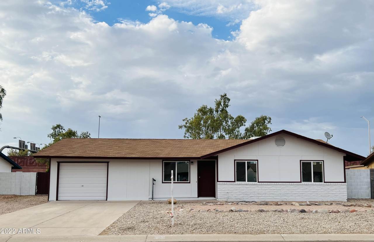 8020 Inverness Avenue - Photo 1