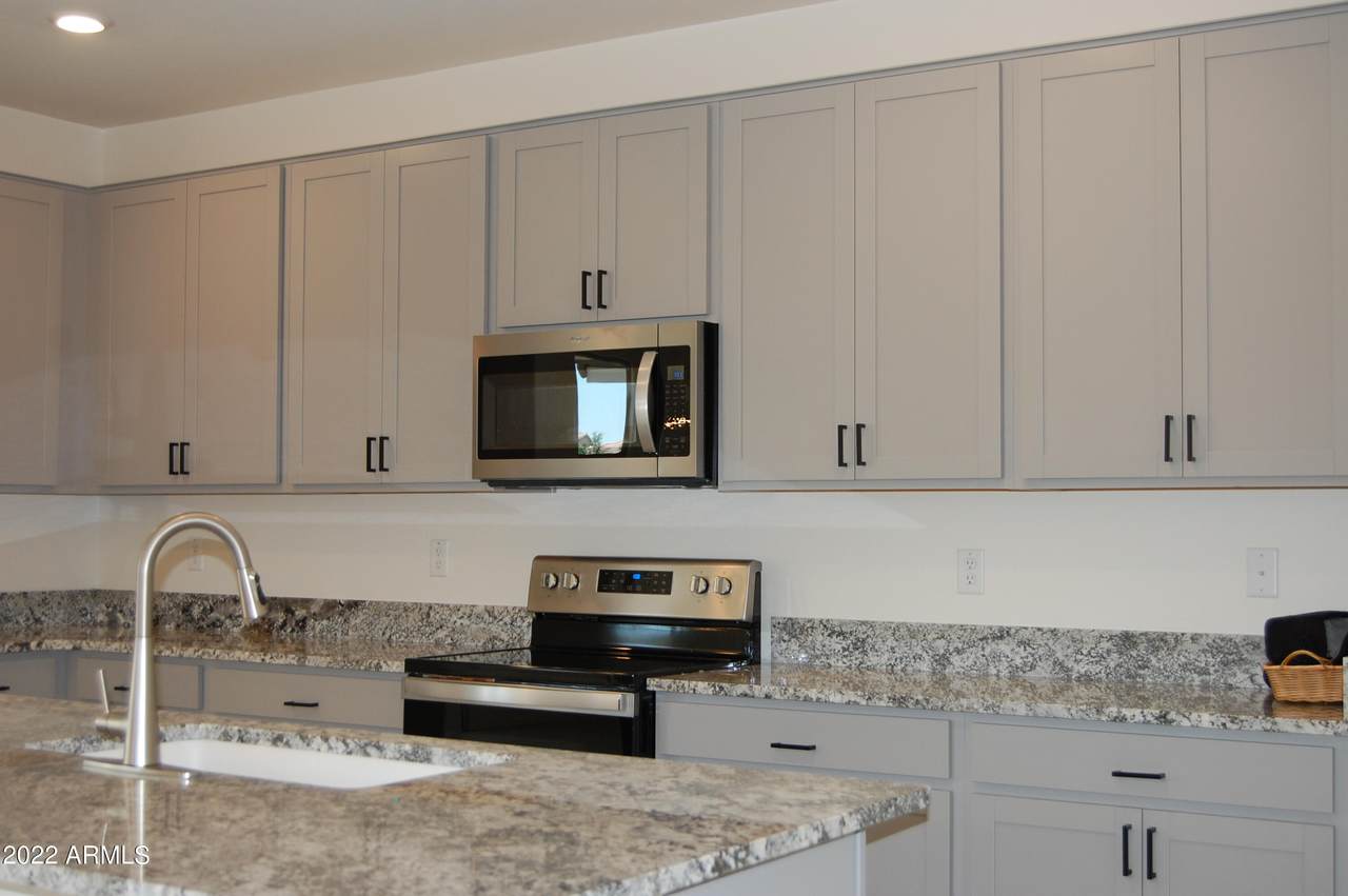 19657 Roma Avenue - Photo 1