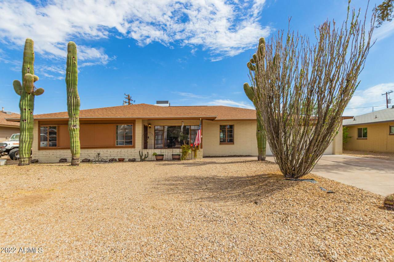 2421 Anderson Avenue - Photo 1