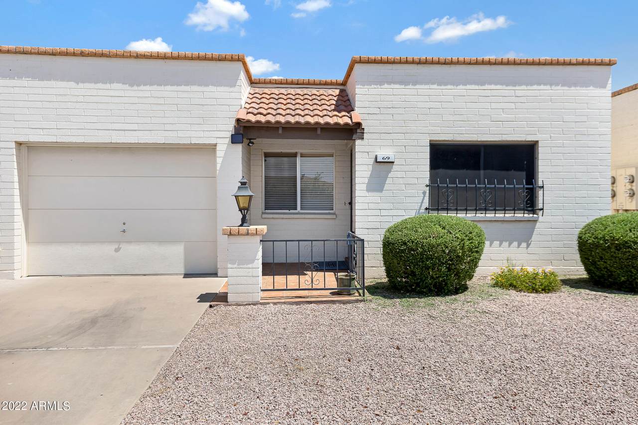 4501 Carol Avenue - Photo 1