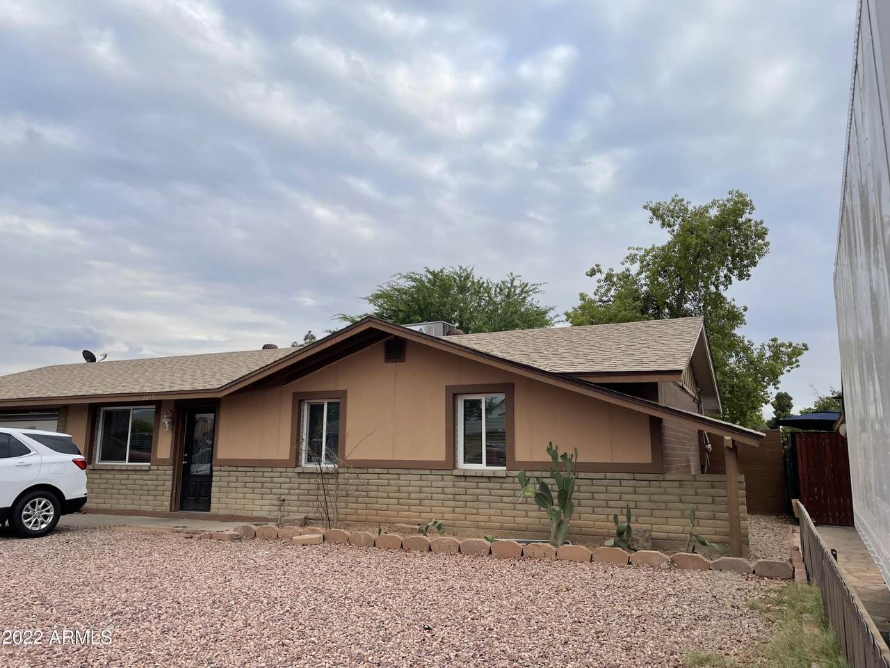 8813 Montecito Avenue - Photo 1