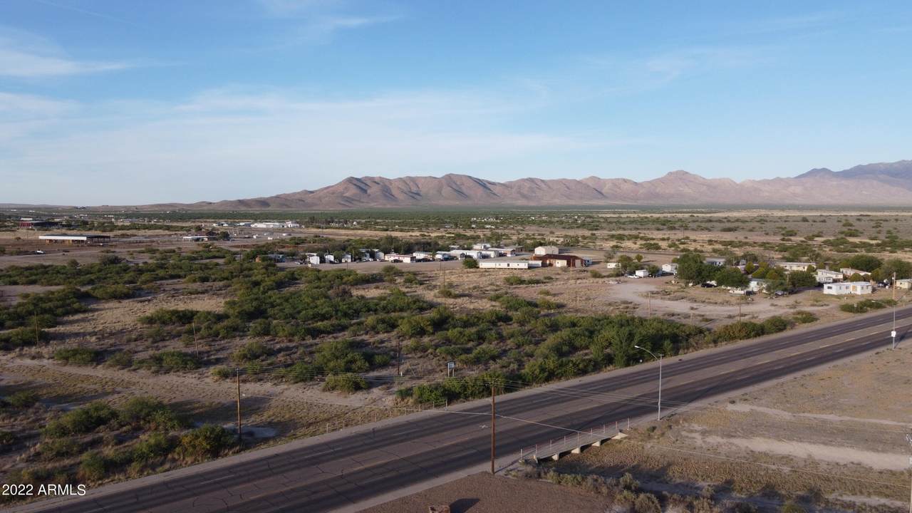 000 Rex Allen Drive - Photo 1