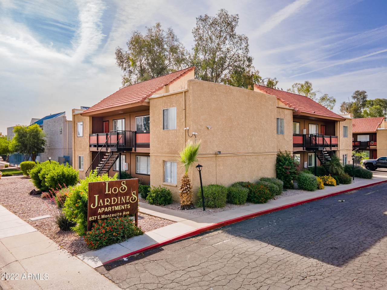 837 Montecito Avenue - Photo 1