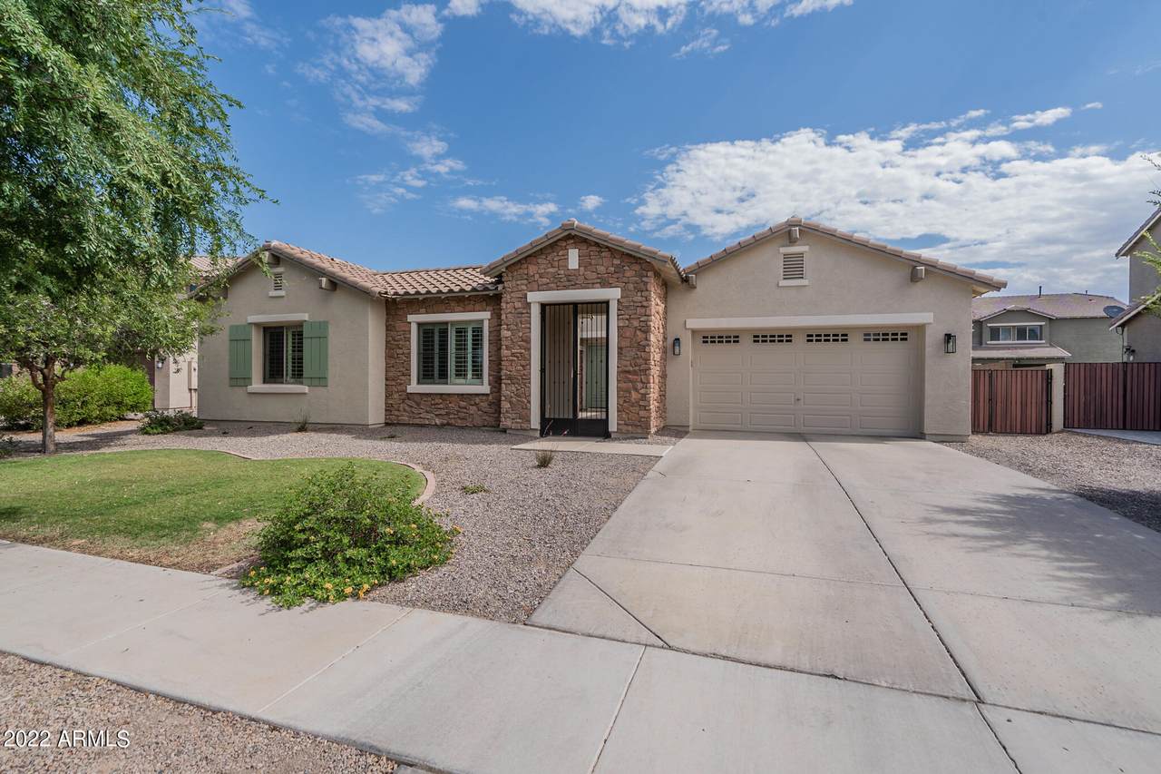 2852 Alexander Court - Photo 1