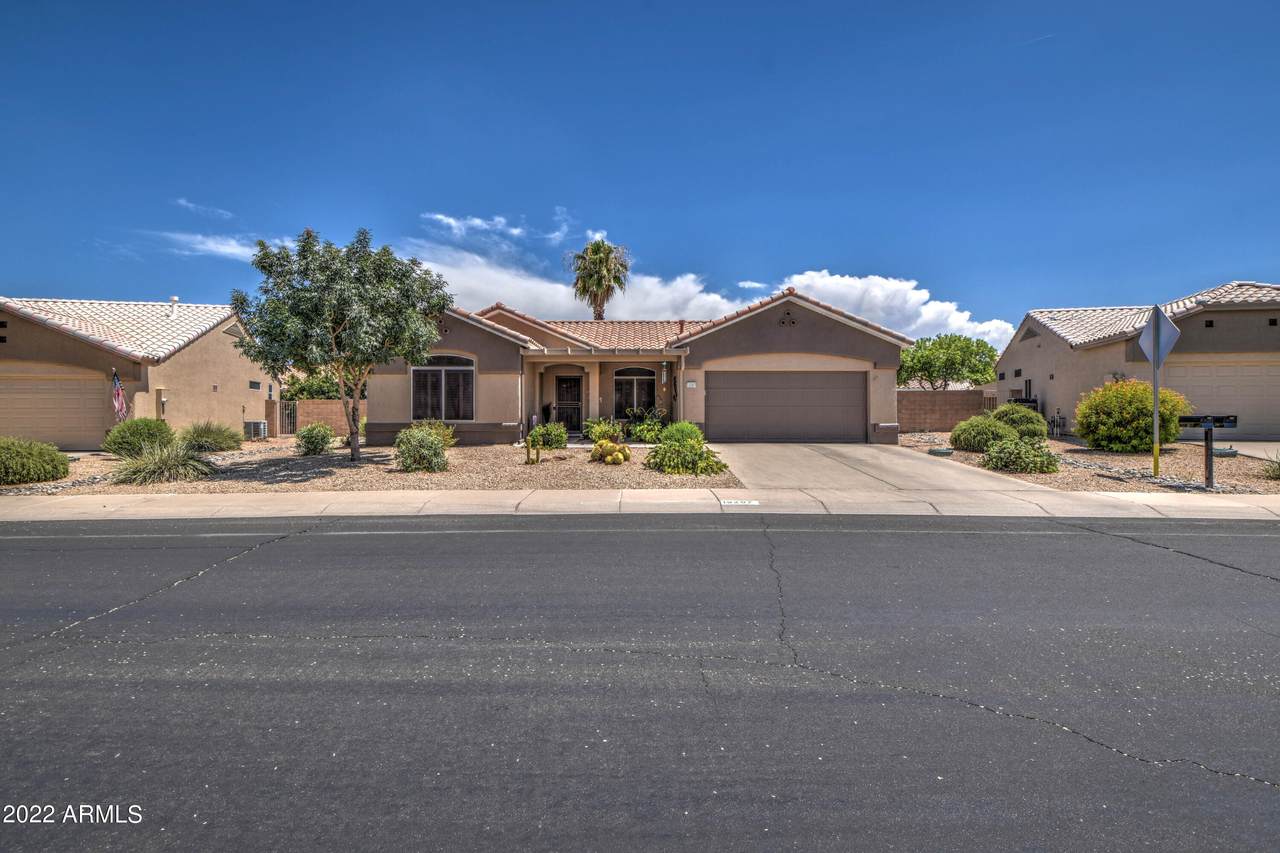 19207 138TH Avenue - Photo 1