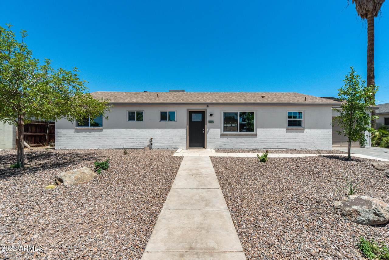 2208 San Miguel Avenue - Photo 1