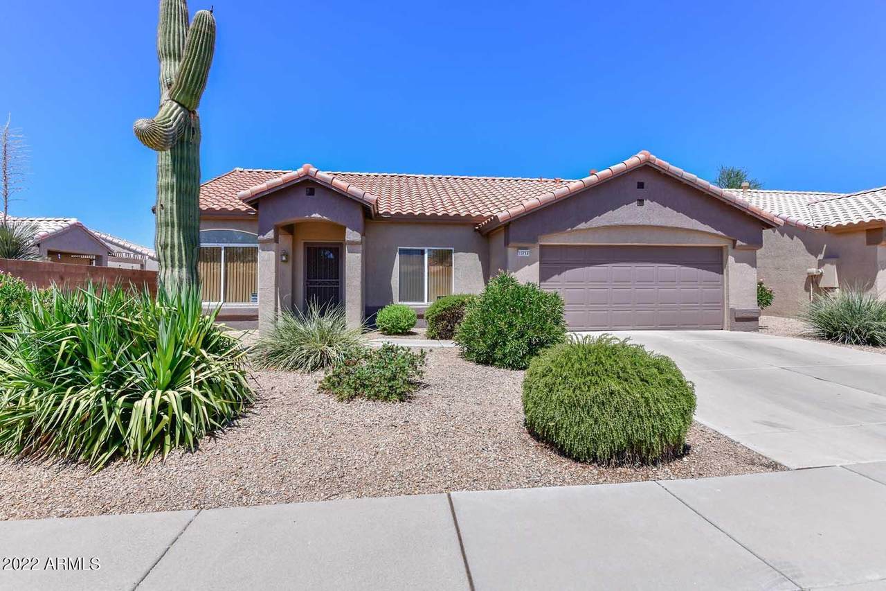 13753 Utica Drive - Photo 1