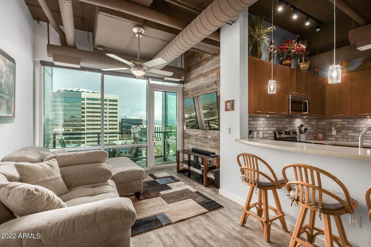 1 Lexington Avenue - Photo 1