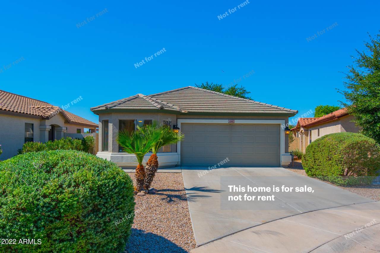 10915 Cambridge Avenue - Photo 1