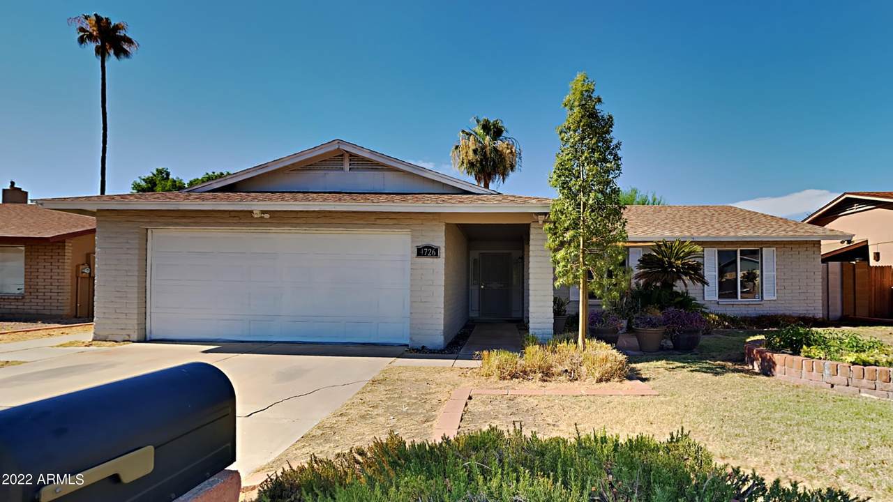 4726 Vogel Avenue - Photo 1