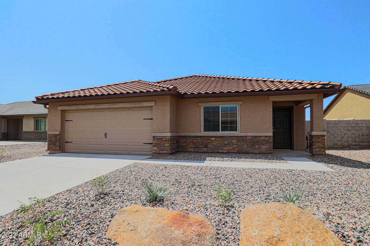 1552 Saladino Drive - Photo 1