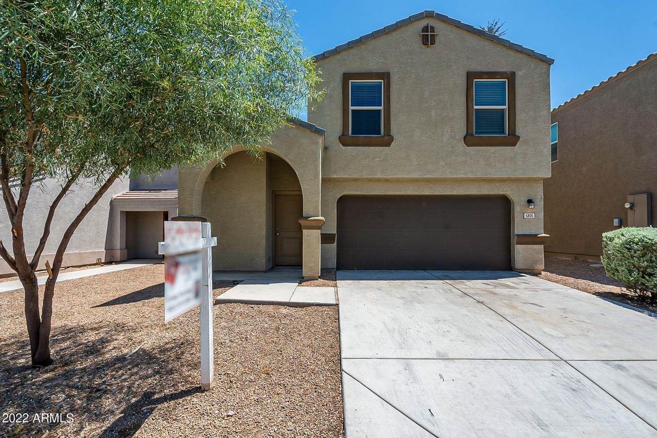 5805 Oasis Boulevard - Photo 1