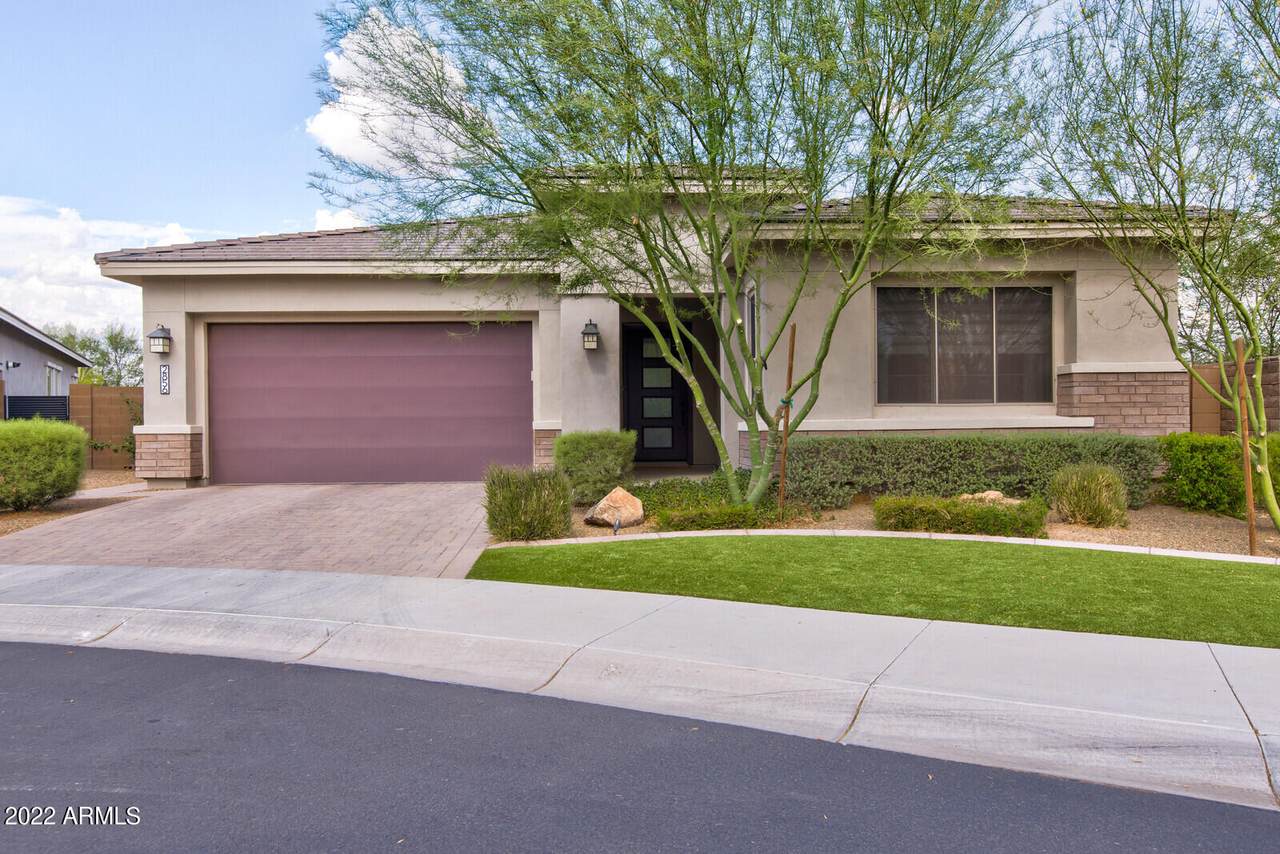 2856 Donald Drive - Photo 1
