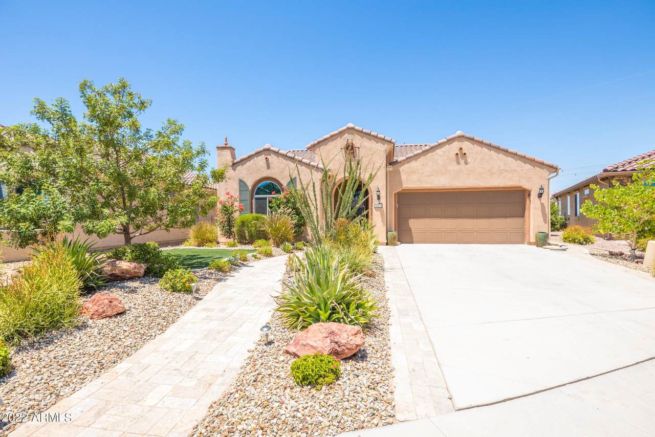 20434 275TH Drive - Photo 1