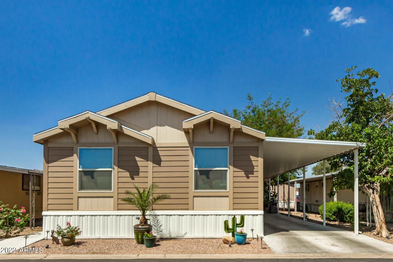 5747 Missouri Avenue - Photo 1