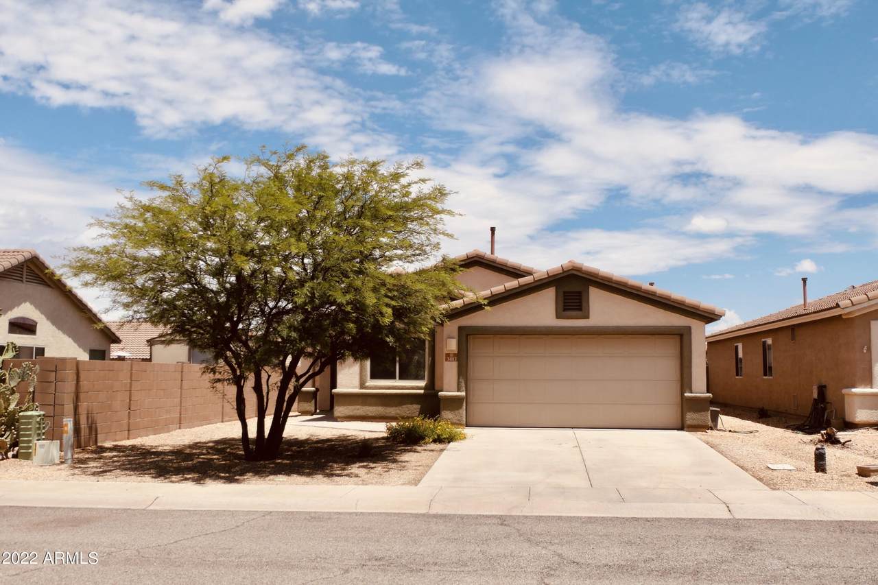 3011 Copper Pointe Drive - Photo 1