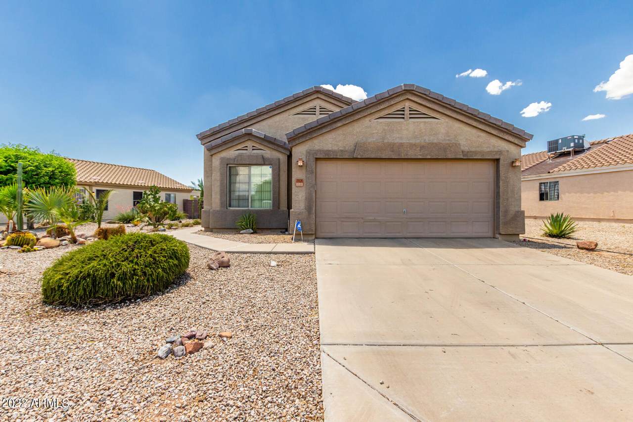 23526 Sunrise Circle - Photo 1