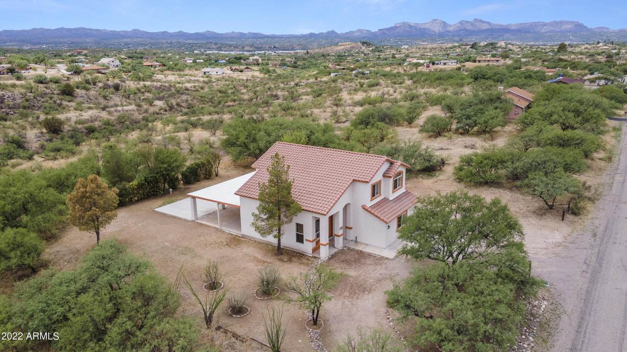 1179 Calle Carmelita - Photo 1
