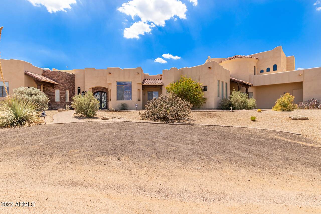 13747 Montgomery Road - Photo 1