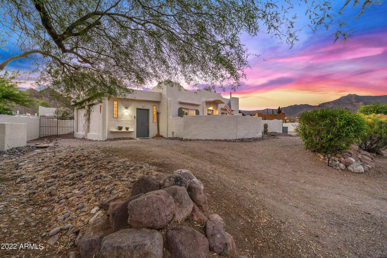 5620 Jacaranda Road - Photo 1