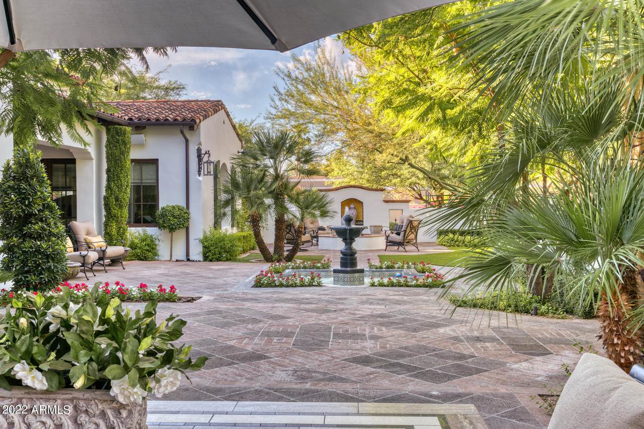 5320 Casa Blanca Drive - Photo 1