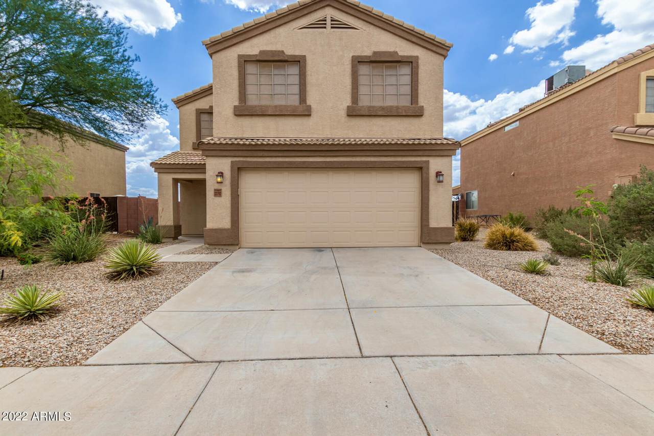 23792 Oasis Boulevard - Photo 1