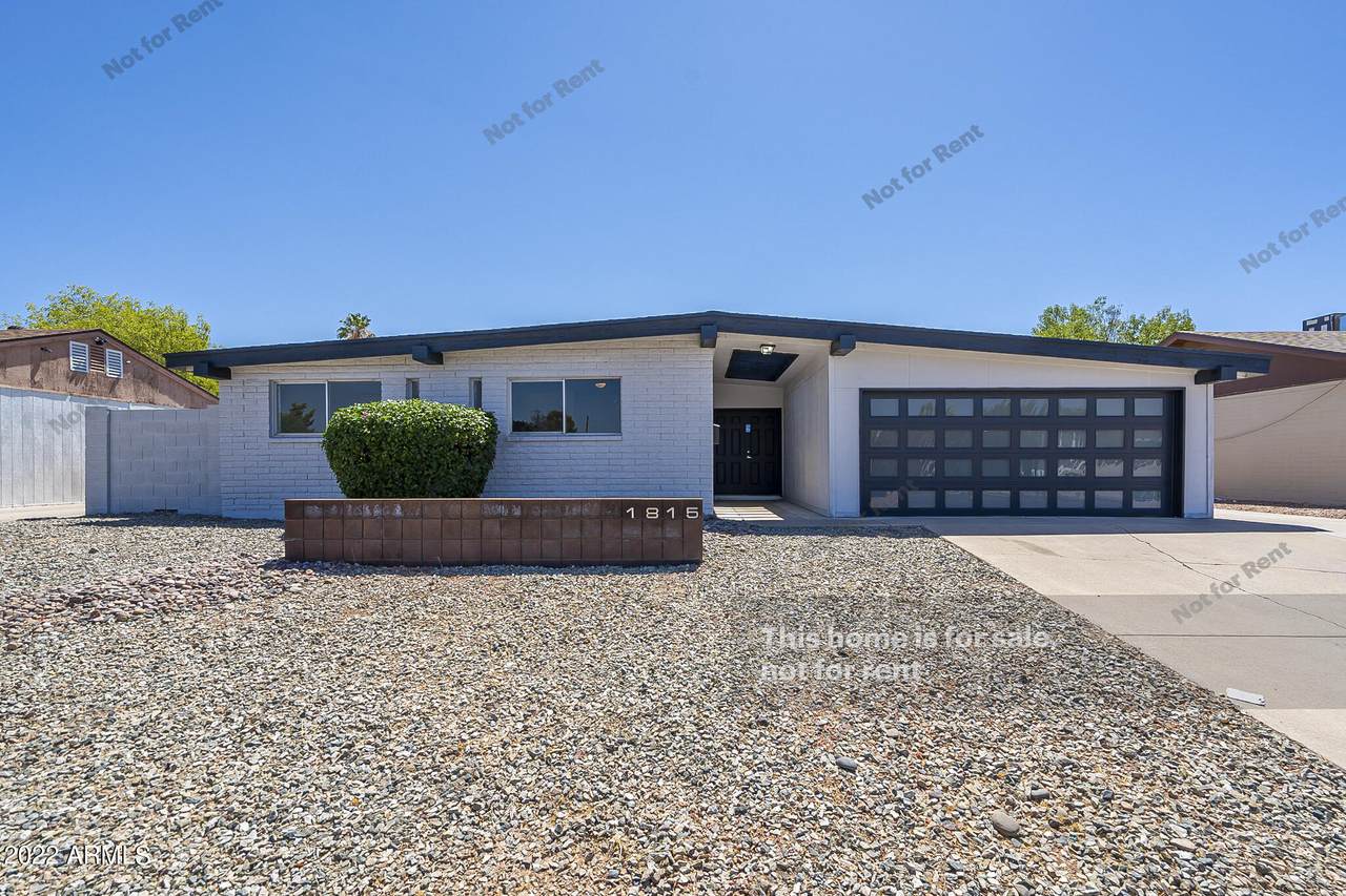 11815 31ST Avenue - Photo 1