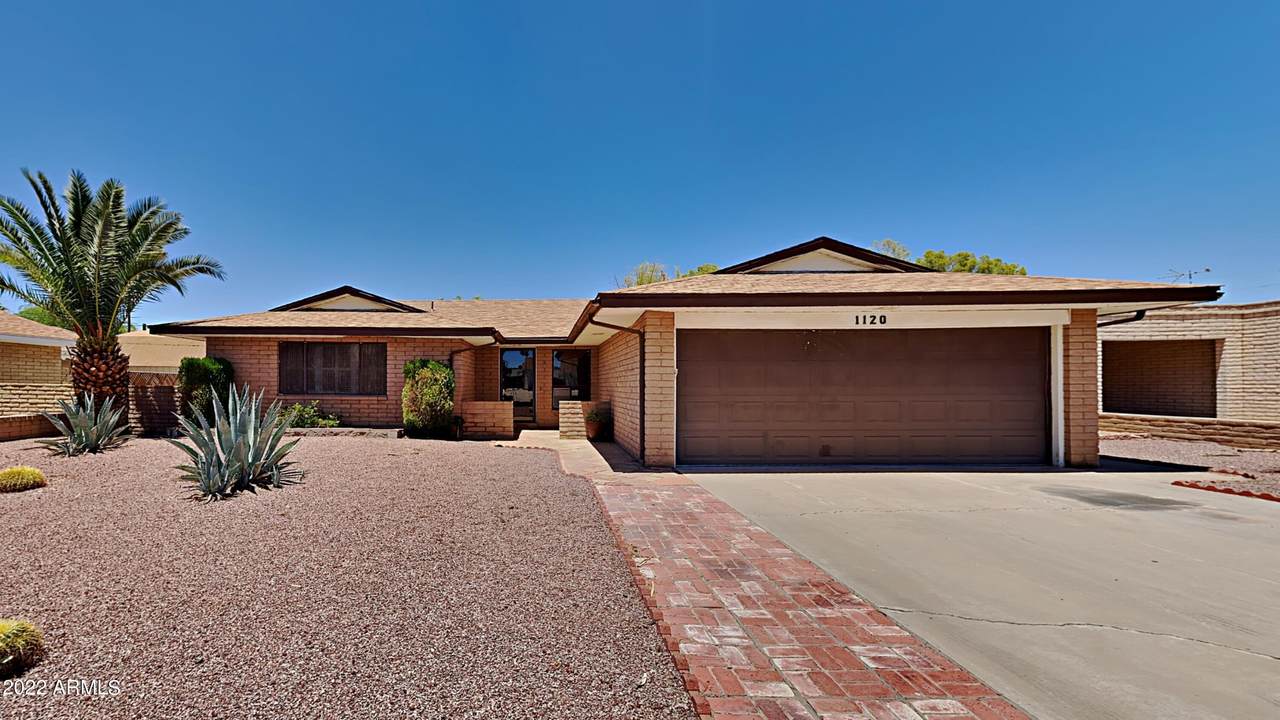 1120 Brenda Drive - Photo 1