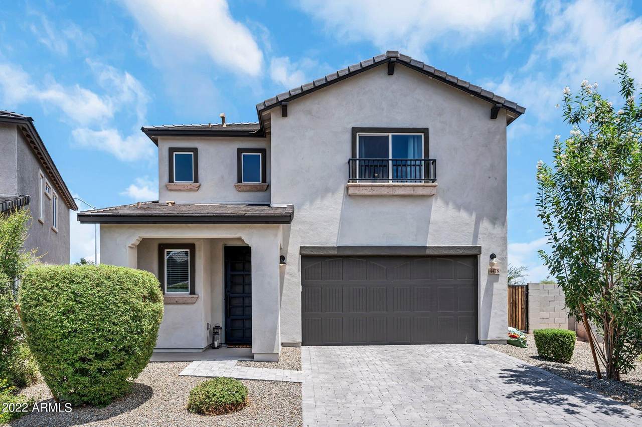 4419 Adelle - Photo 1