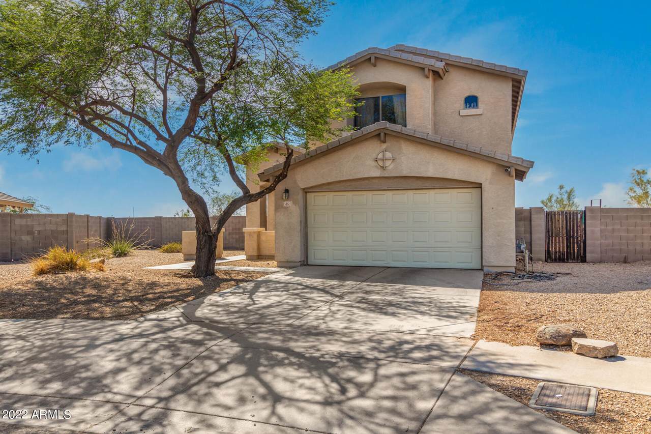 5212 55TH Avenue - Photo 1