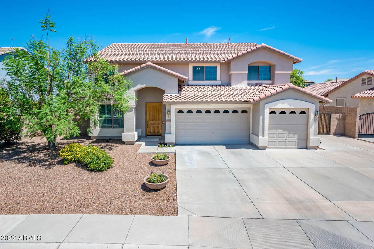 7446 Tumblewood Drive - Photo 1