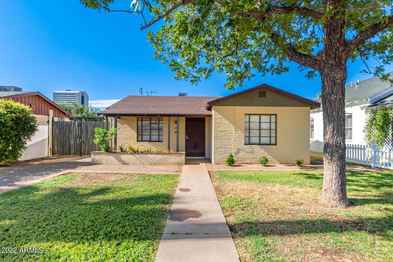 115 Glenrosa Avenue - Photo 1