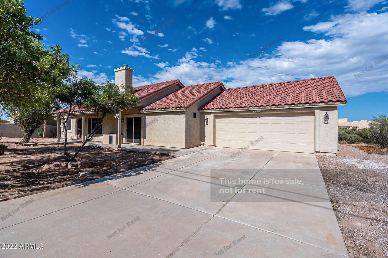 2616 Sixshooter Road - Photo 1