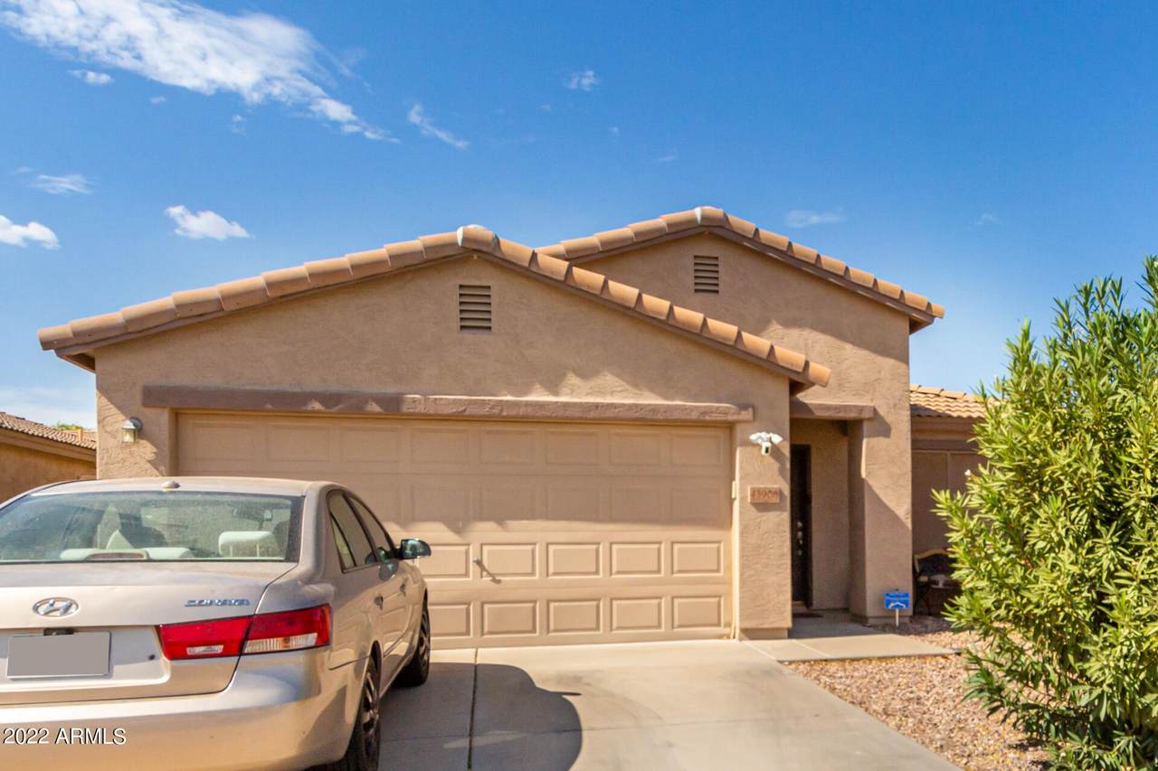 43908 Sagebrush Trail - Photo 1