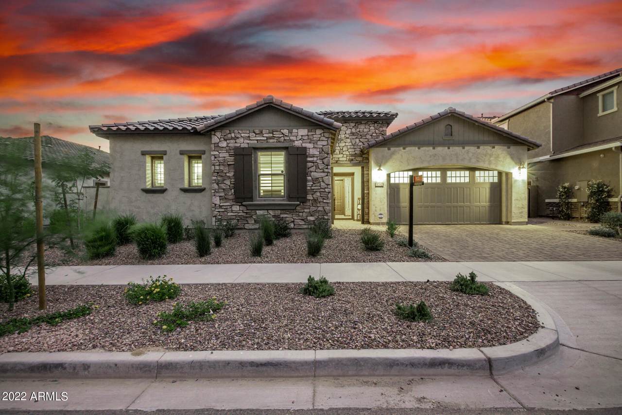 9760 Strobe Avenue - Photo 1