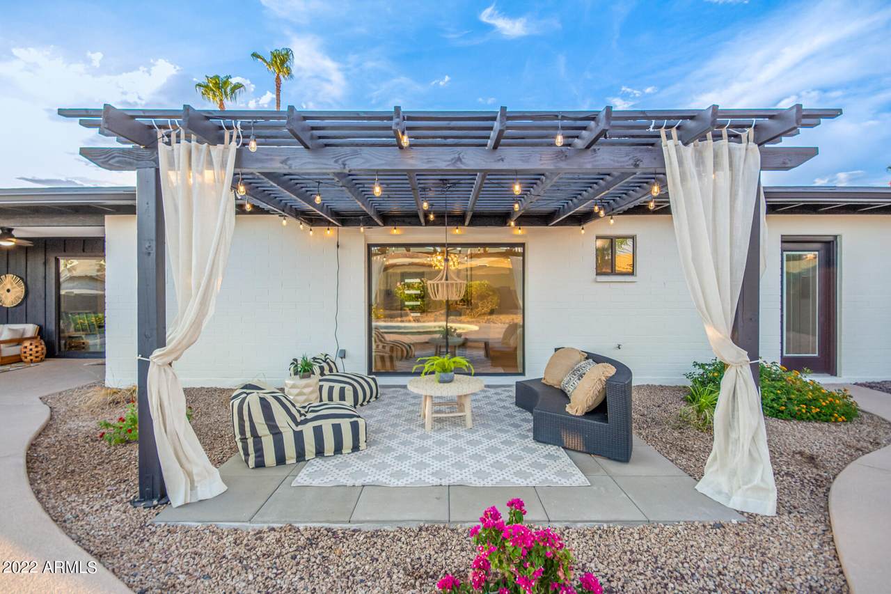 831 Coral Gables Drive - Photo 1