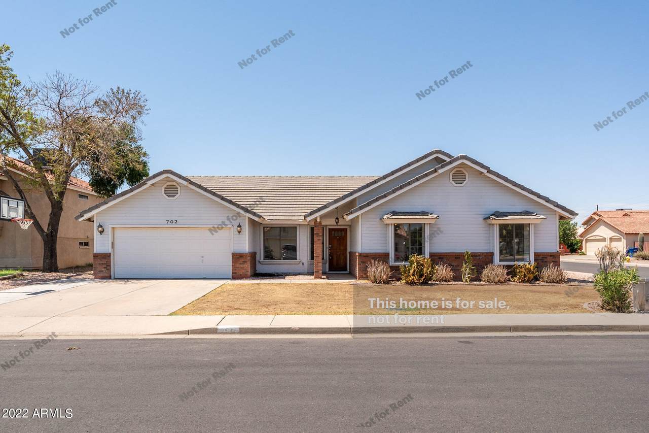 702 Glenview - Photo 1