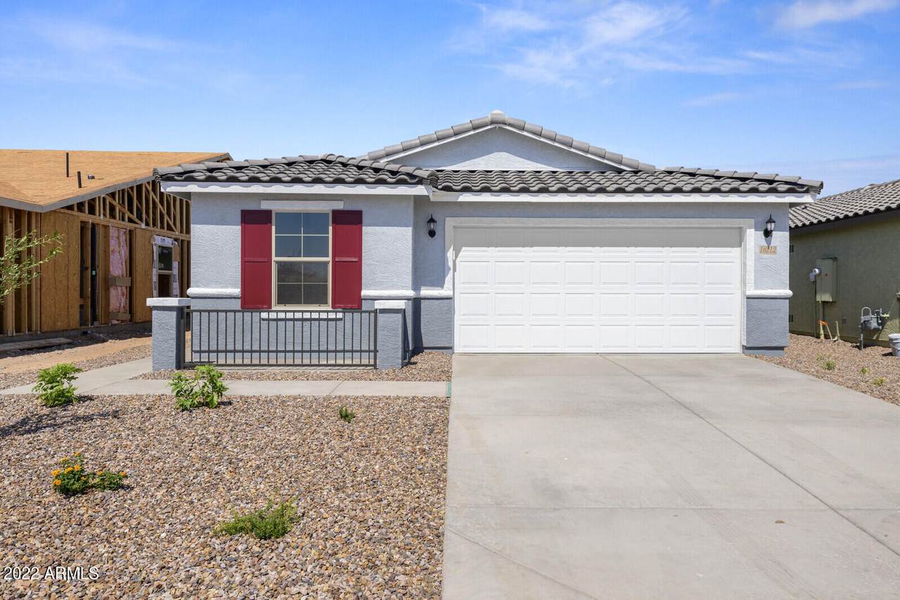 18212 Toledo Avenue - Photo 1