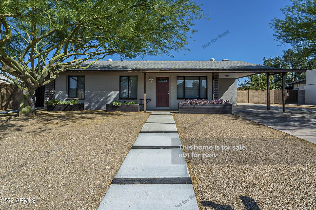 10809 33RD Avenue - Photo 1
