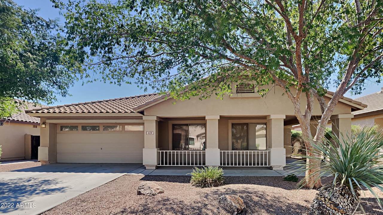 229 Clairidge Drive - Photo 1