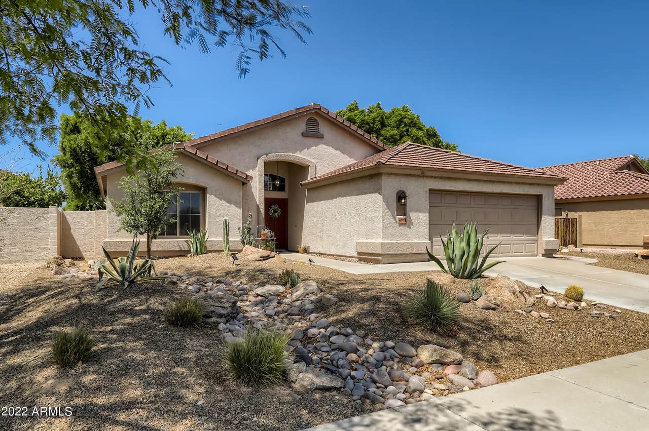 6904 Monona Drive - Photo 1