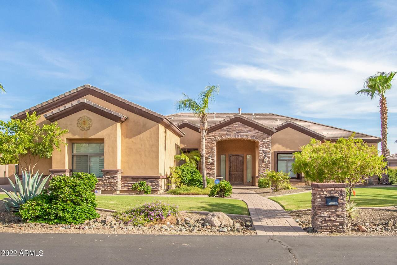18029 San Miguel Avenue - Photo 1