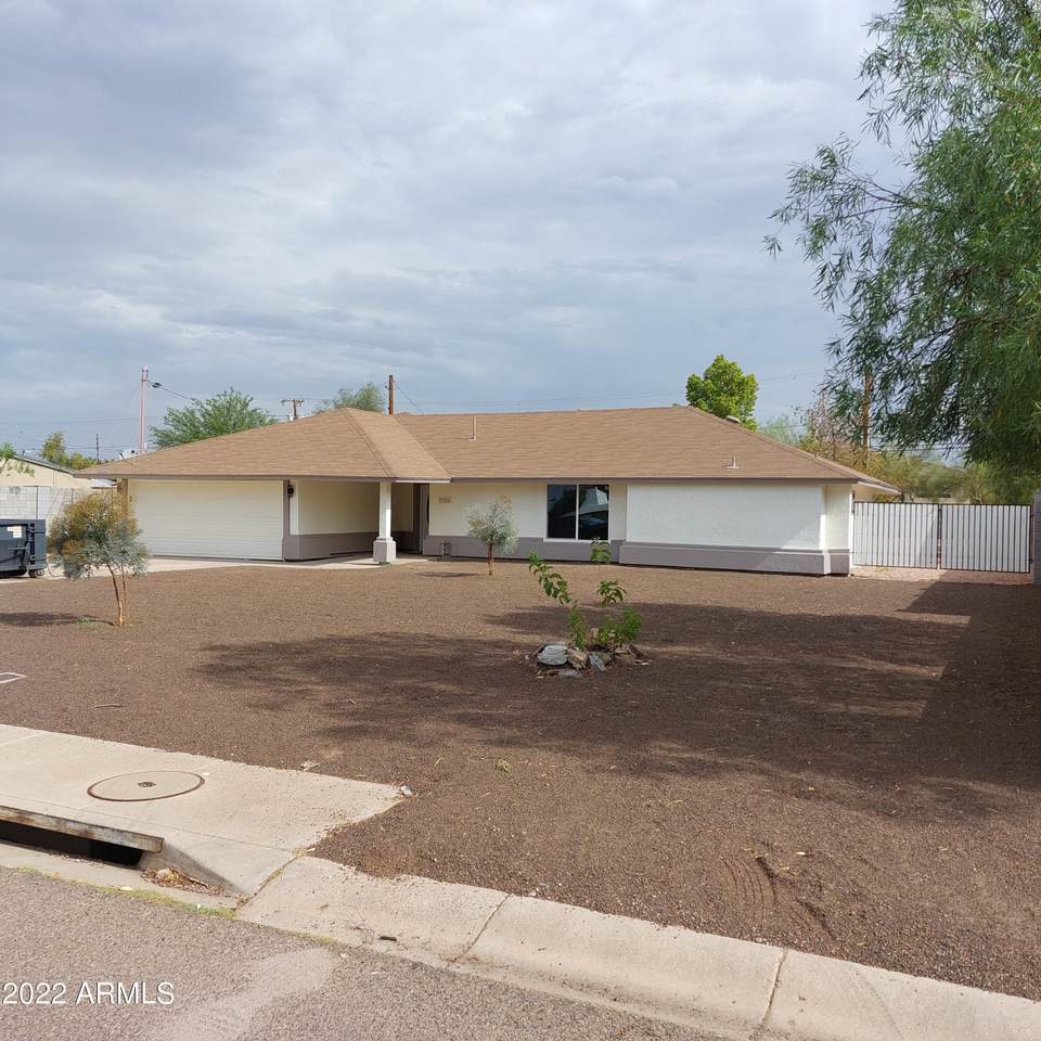 3228 Greenway Lane - Photo 1