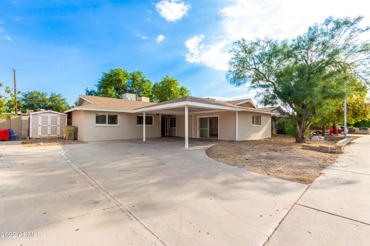 4541 Citrus Way - Photo 1
