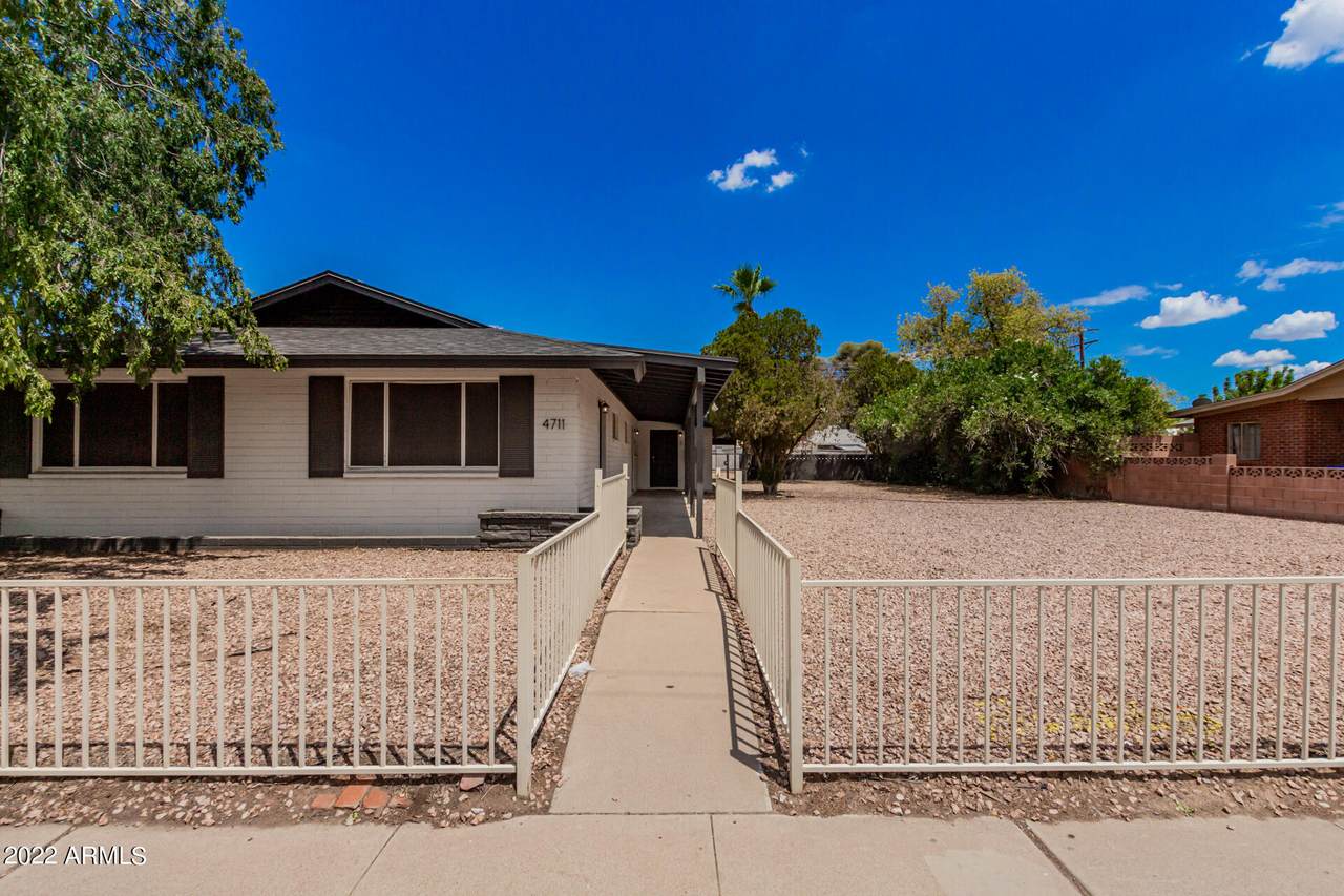4711 15TH Avenue - Photo 1
