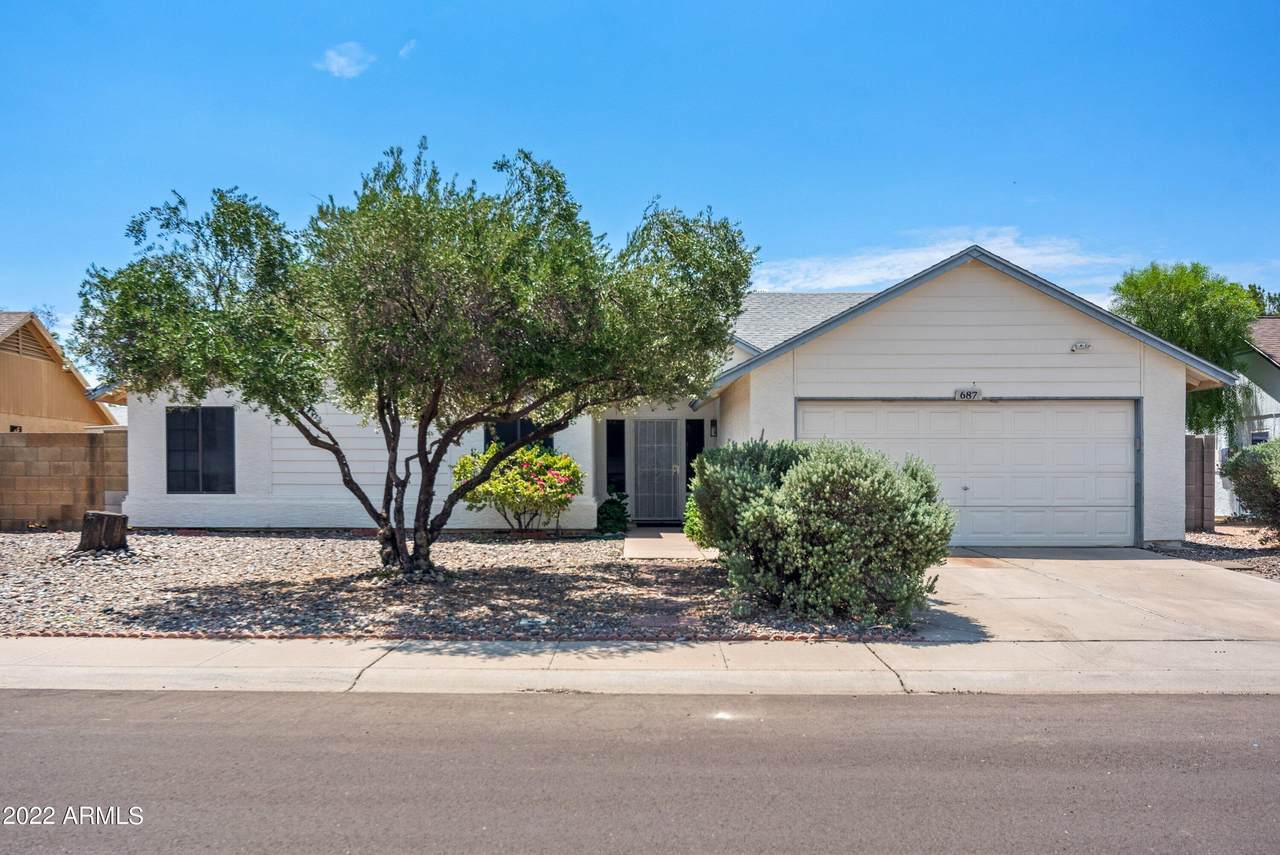 687 Mission Drive - Photo 1
