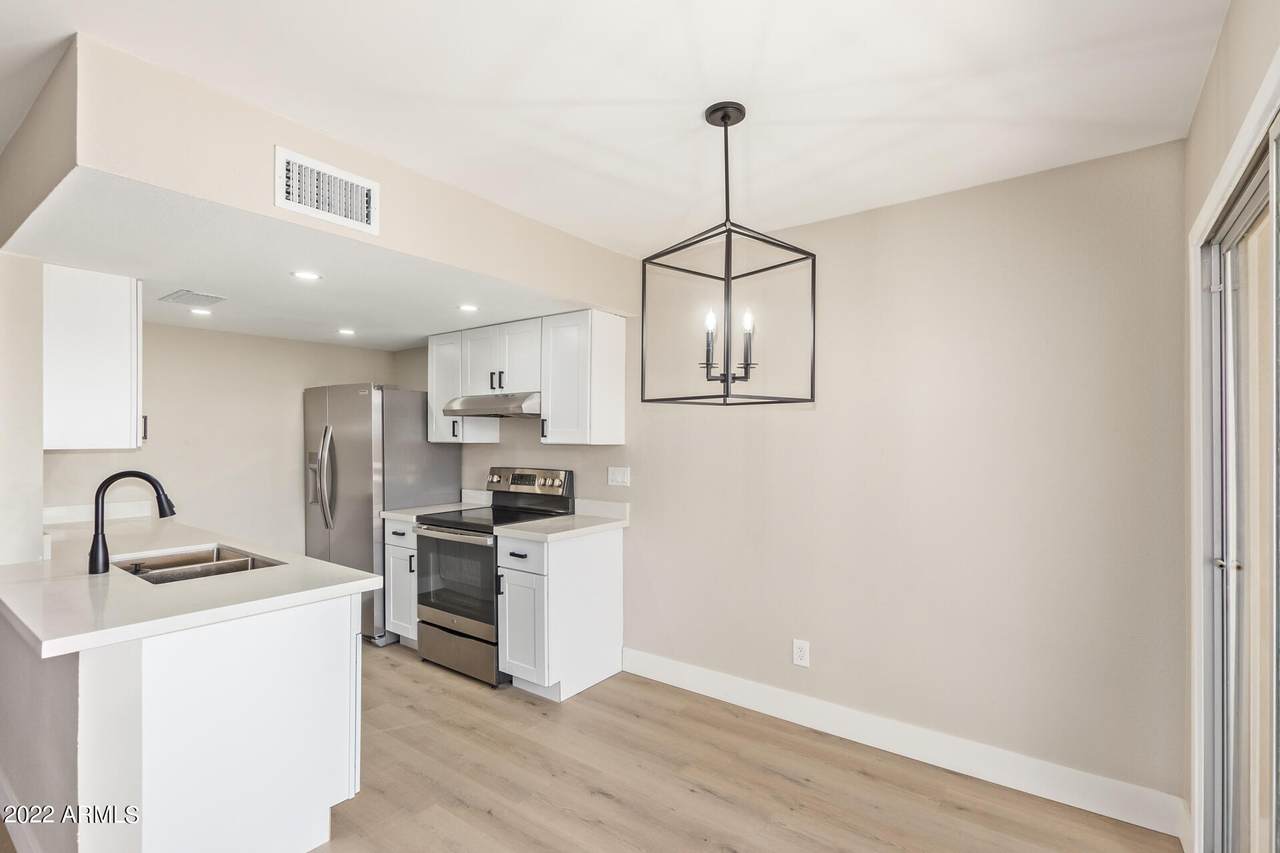 14237 Oakwood Lane - Photo 1