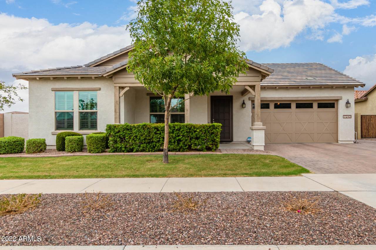 7210 Pampa Avenue - Photo 1